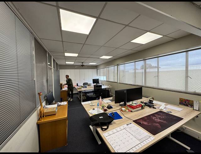 512M² OFFICE TO LET IN WYNBERG